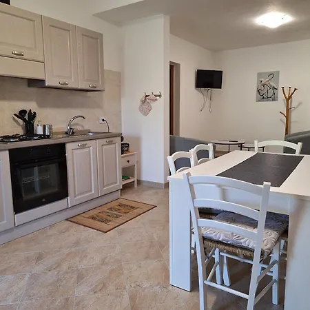 Apartment Tre Cerri Di Zanaboni Franca