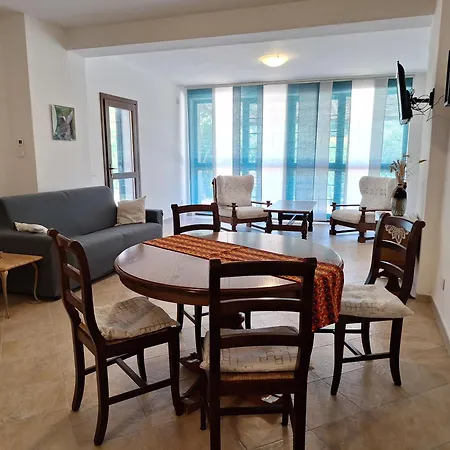 Apartment Tre Cerri Di Zanaboni Franca