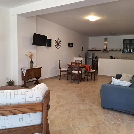 Tre Cerri Di Zanaboni Franca Apartment Orbetello